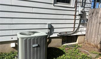 135 W Wabash St, Allentown, PA 18103