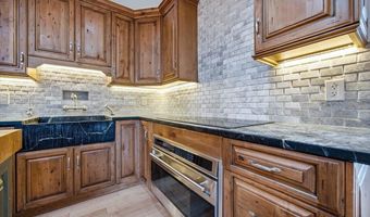 1061 W Beaver Creek Blvd # H303, Avon, CO 81620
