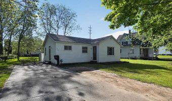 225 Grafton Ave, Alma, MI 48801