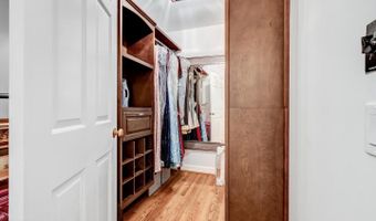 3602 SOUTH Pl #2, Alexandria, VA 22309