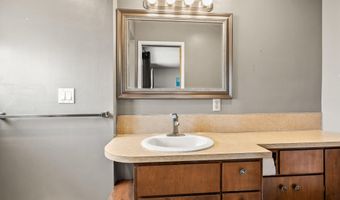 1179 N Main St, Ashland, OR 97520