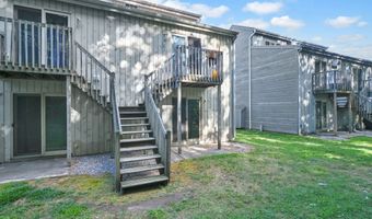 424 Emmett St APT K, Bristol, CT 06010