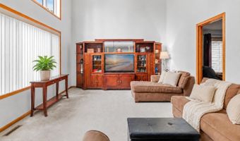5831 157th Ln NW, Anoka, MN 55303