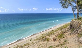 15382 Maxey Rd, Arcadia, MI 49613