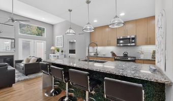 1212 Calle Del Sol NE, Albuquerque, NM 87106
