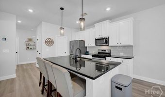 415 Station Overlook Dr, Auburn, GA 30011