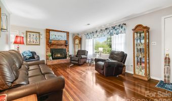 95 Pensacola Ave, Arden, NC 28704