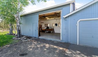 23041 Chisholm Trl, Bend, OR 97702