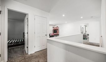 5010 Pettibone Pl, Ashville, OH 43103