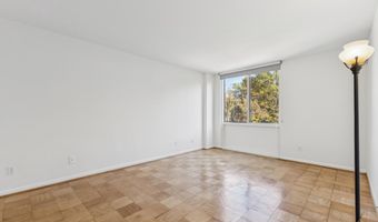 5101 RIVER Rd 718, Bethesda, MD 20816