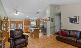 375 Franklin Rd, Coventry, RI 02816