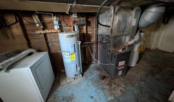 1633 W 10th St, Anderson, IN 46016