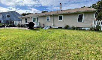 71 Glenwood Dr, North Kingstown, RI 02852