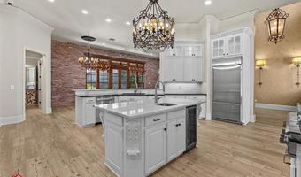 105 Calais Ct, Bossier City, LA 71111