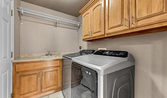 10 Allonby Cir, Bella Vista, AR 72714