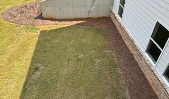 316 Rodeo Dr, Auburn, GA 30011