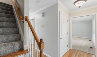 6029 Terri Lynn Dr, Affton, MO 63123
