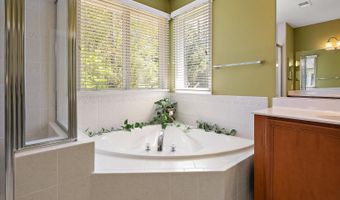 10103 WAR ADMIRAL Ln, Berlin, MD 21811