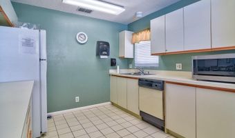 900 COVE CAY Dr 5A, Clearwater, FL 33760
