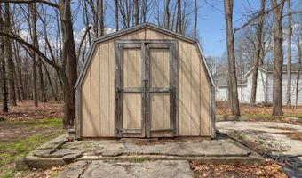 4125 W Harrison Rd, Alma, MI 48801