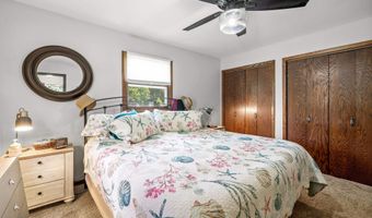 3811 CLIFF St, Wisconsin Rapids, WI 54494