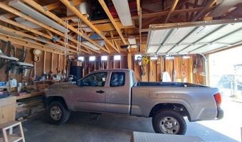 1107 E Old Glory Way, Big Water, UT 84741