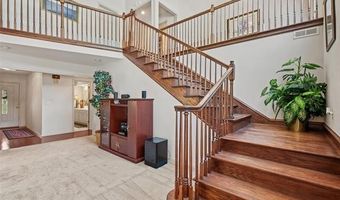 201 Clear Ridge Ct, Bartlesville, OK 74006