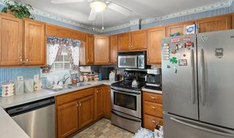 2 FALCON CREST Dr, Harbeson, DE 19951