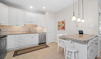 319 SHANNONBRIDGE Dr, Hockessin, DE 19707