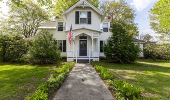 38 Elm St, Charlestown, NH 03603