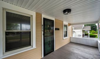825 Dan St, Akron, OH 44310