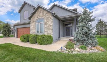 823 155th Cir, Basehor, KS 66007