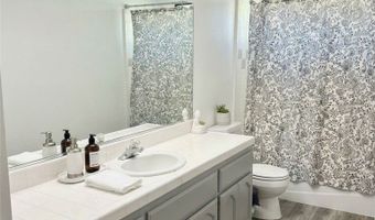13375 Rincon Rd, Apple Valley, CA 92308