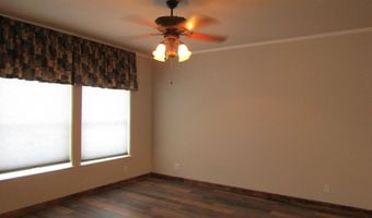 1401 W Bowman Dr, Artesia, NM 88210