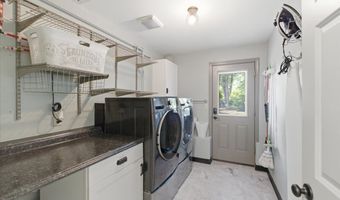 24752 NE PRAIRIE VIEW Dr, Aurora, OR 97002