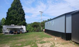 14 Manor Dr, Beattyville, KY 41311