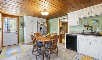 2320 W Orland Rd, Angola, IN 46703