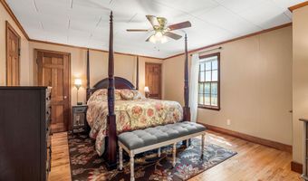 653 Gore Rd, Alfred, ME 04002
