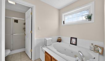 692 N Parker Ln, Bloomfield, IN 47424