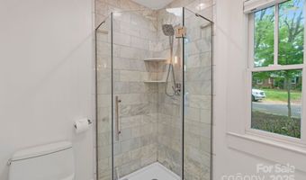 1933 Thurmond Pl, Charlotte, NC 28205