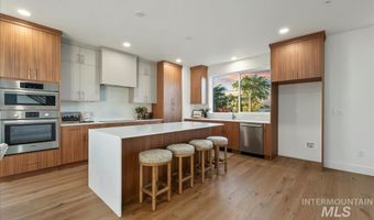 3243 W Moore St, Boise, ID 83702