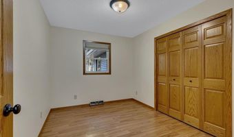 18615 County Road 9, Avon, MN 56310