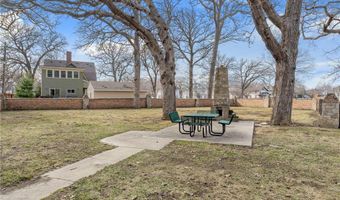 907 1st Dr NW, Austin, MN 55912