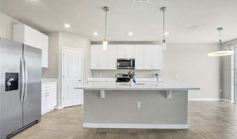1122 OAK VALLEY Dr, Auburndale, FL 33823