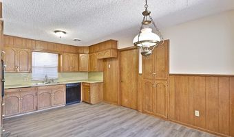 3718 Brook Hollow Dr, Abilene, TX 79605