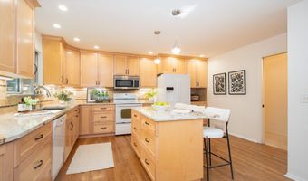 1365 Chalmers Dr, Ann Arbor, MI 48104