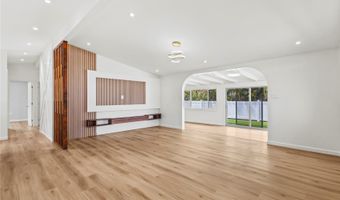 308 Hanakoa St, Honolulu, HI 96825