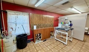 1180 S Main St, Bell, FL 32619