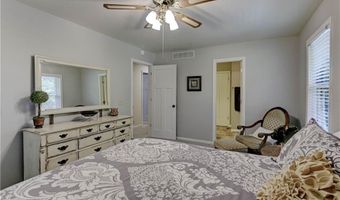 3 Redbird Dr, Agency, MO 64401