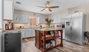 958 Cornell Dr, Alliance, OH 44601